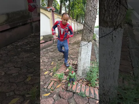Find Head Spiderman vs Hulk Nono