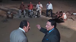 ربع ساعة من الضحك مع عملاق الكوميديا عادل امام لما راح ياخد قرض من البنك بضمان مصنع الخارمونجية 