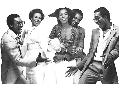 Download MP3 Easy Bass Lesson! Good Times - Chic aka Rappers Delight