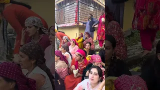 पहाड़ी धाम में ये होता हैं 😳🙏 || Pahadi Dham 🥰#minivlog #villagelife #culture #dham #food