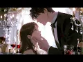 Download Lagu Paman yang kejam itu mencubit pinggangku dan menciumku, ingin agar aku jatuh ke pelukannya!