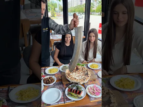Haftada gelip bir güveç yiyorlar!!