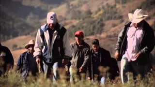 Ici et là-bas Bande-annonce VOST