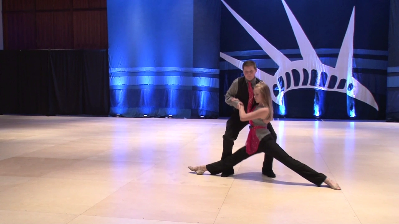 Liberty Swing 2017 Junior Exhibition Jacen Northcutt & Taylor Garrish