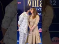 Download Lagu Kareena Kapoor kiss to Shahid Kapoor #shortvideo #bollywood #love #song #ai #kiss #youtubeshorts