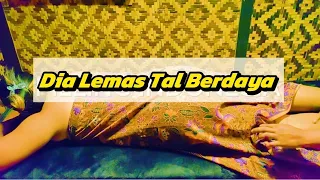 gentle massage turns extreme woman breaks under full