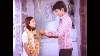  young actor thalapathi vijay mass scenes