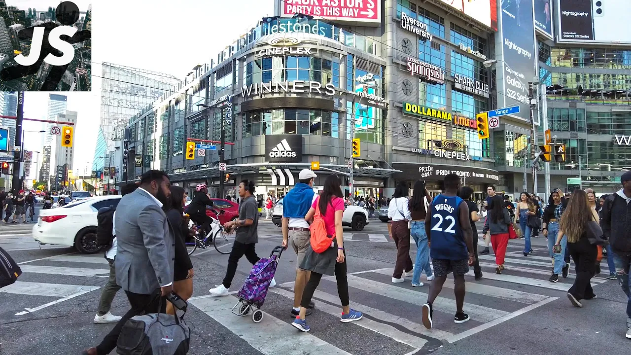 Saturday on Yonge Street in Downtown Toronto Walk (June 2022)