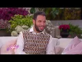 Robin de Jesús Reacts to Seeing His Mom Being a Fangirl on the Red Carpet
