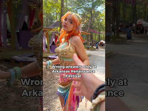 Wrong answers only at Arkansas Renaissance Festival with @halcybella 🧜‍♀️🤝 (part 2)