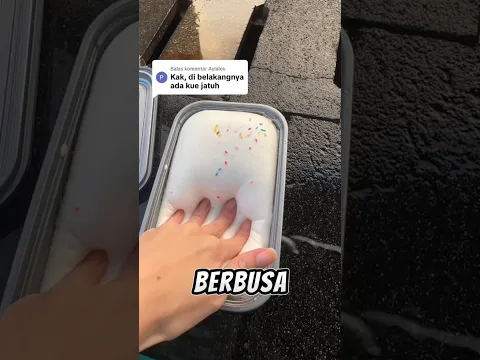 ADA KUE JATUH DI KOLAM?