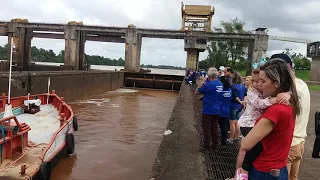 Acidente Eclusa Bom Retiro 2 .