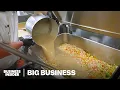 Inside The Kitchen Making 30 000 Meals For The Oscars