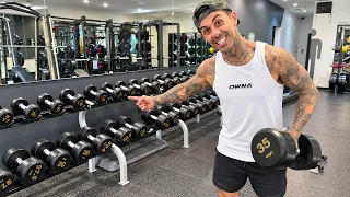 I DISAPPEARED AND BECAME A GYM BRO