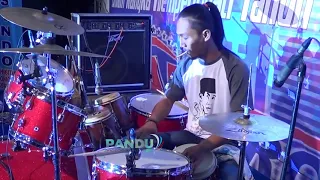 adella cover kendang cak nophie jatuh cinta