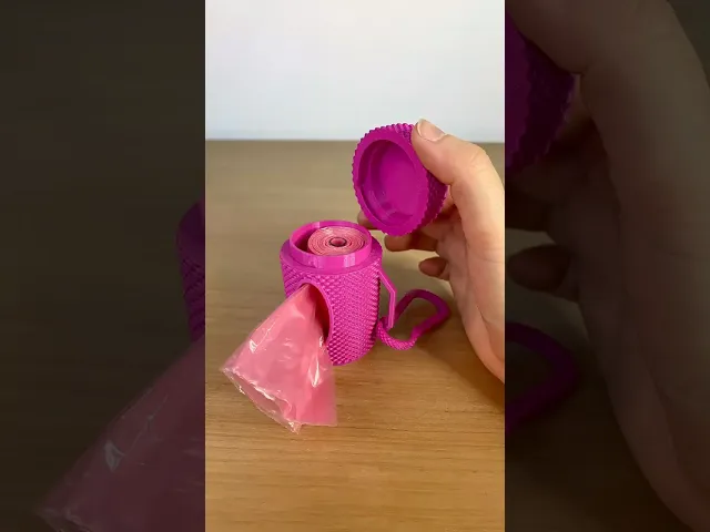 Pupi Dispenser – Dog Poop Bags Holder by Lunfardo video thumbnail
