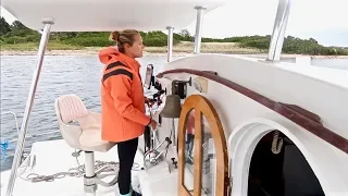 Late Season Downwind Catamaran Sailing to Block Island