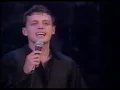 Luis Miguel - De Que Manera Te Olvido (Premier 1991)