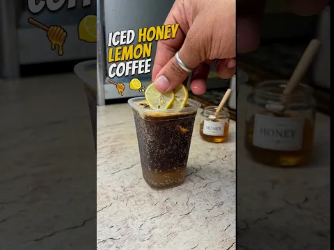Stop making boring iced coffee🛑 #TrendingAudio #ViralCoffee #FoodBloggerIndia #NewTrend #IcedCoffee