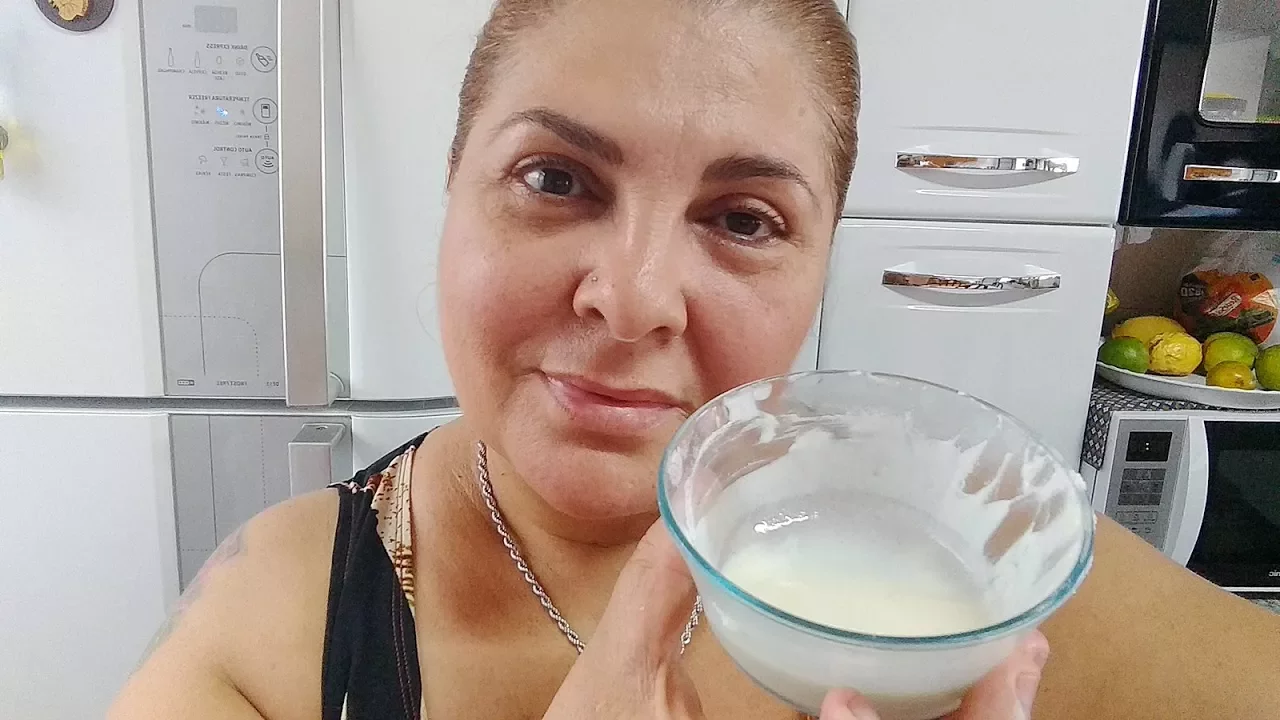 A Melhor LIMPEZA de PELE em Casa - Remove Cravos e deixa a Pele Maravilhosa !