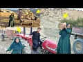 Download Lagu De avontuurlijke reis van een dakloze moeder in de bergen: haar schokkende leven: een wonder van e