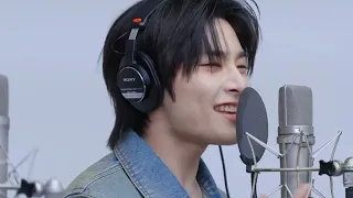 Stray Kids Chk Chk Boom First Take 