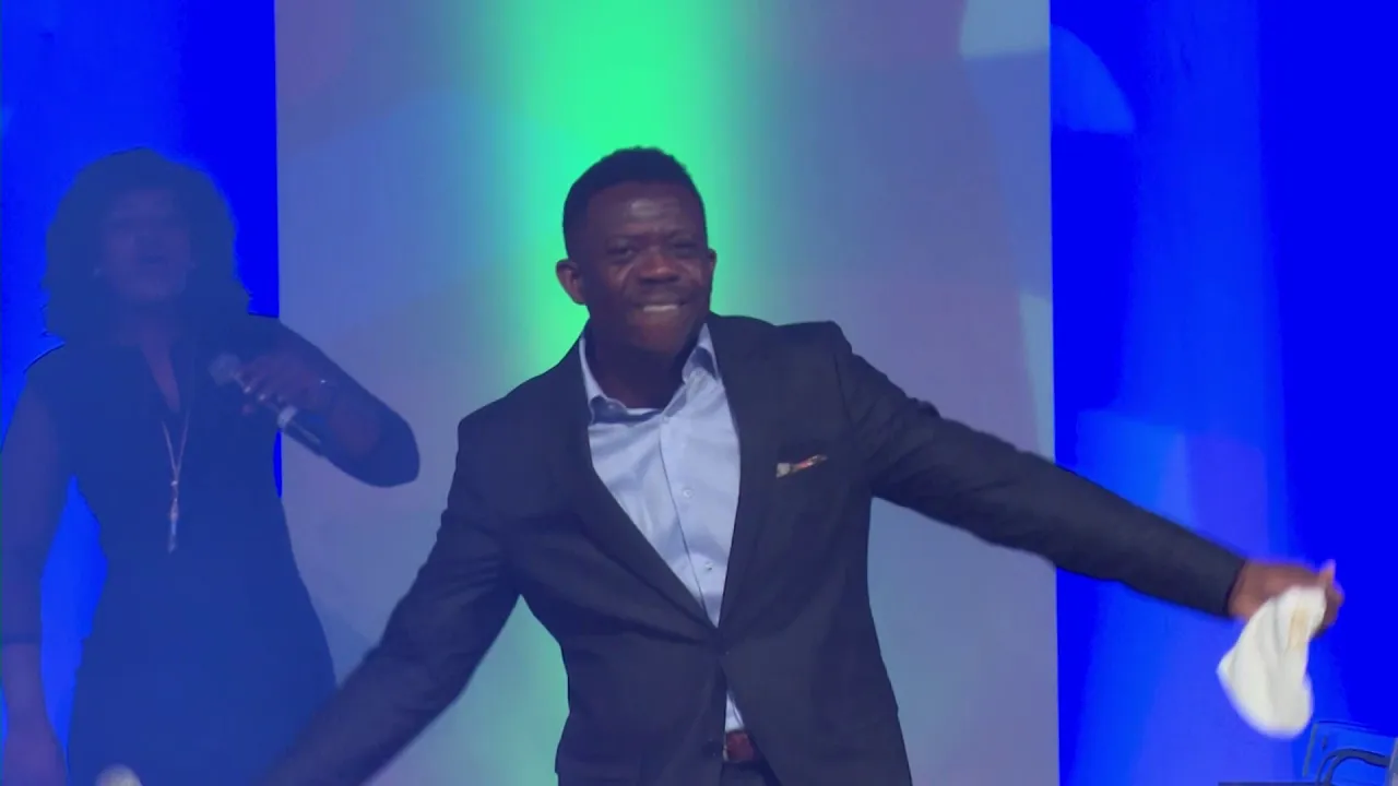 Sbu Banda- Sengimdala ft Benjamin Dube