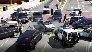 طفل جنن دوريات البحث و الشرطة و عندما أرادو الإمساك به لم يتوقعو مافعل قراند 5 