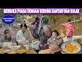 Lagu UNTUK BERBUKA PUASA KAMI CARI REBUNG DAN LANGSUNG DIMASAK SANTAN, NIKMAT SEKALI ADA KOLAKNYA JUGA 