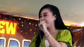 Download BUJANGAN VOC.AYU AYUNDA NEW ROSMALA MP3