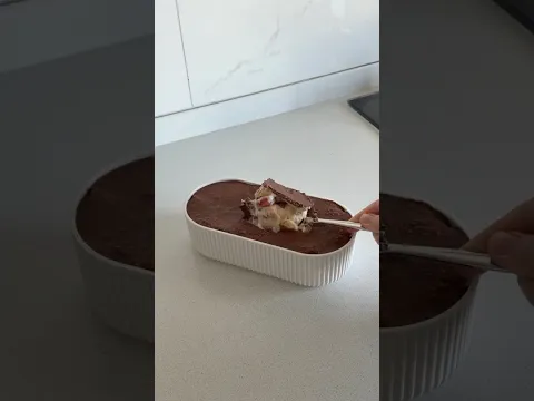 Creamy Chocolate Dessert Cups 🍓🍫