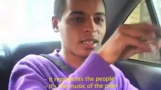                                     إللي بيحب ربنا يرفع إيده لفوق دندنها
