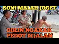 Download Lagu KETEMU SONI ODGJ PEDOT DIJALAN, MALAH BIKIN NGAKAK JOGET PEDOT