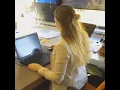 Een kijkje in de werkdag van communicatieassistent Christel | LVE VLOG #