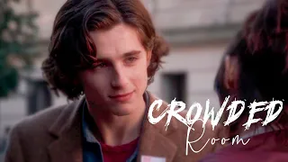 Selena Gomez Timothee Chalamet - Crowded Room