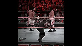 رومان رينز ينفذ أقوى سبير جماعي للأوسوز 