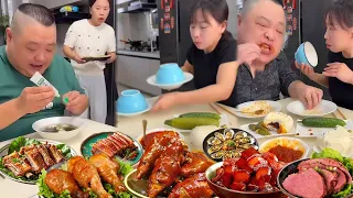 Lần này tôi bất cẩn quá; chồng tôi đã ăn hết phần thịt.