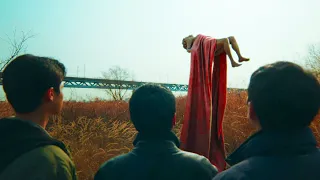part 2 everyone is amazed by a beautiful statue it turns out to be a human corpse