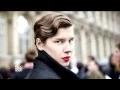 How the Sartorialist makes street style click