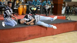 صلاح ولي سواح حفل قاعة الصداقة 2022 