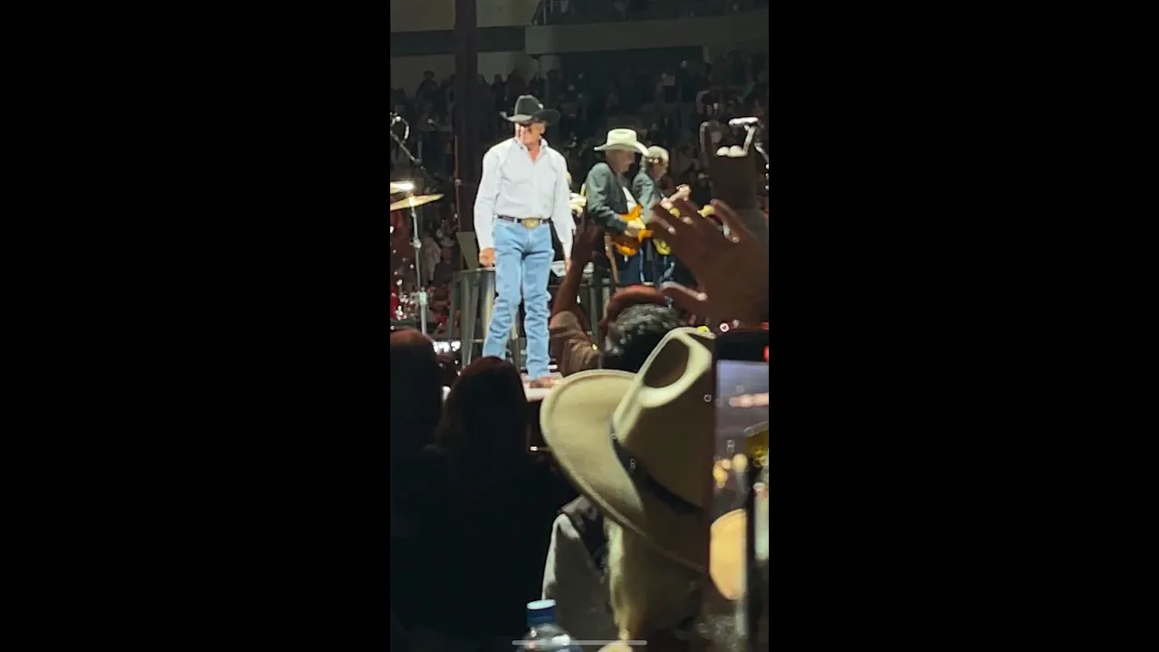 GEORGE STRAIT Full Concert ENCORE Finale [Fort Worth, Texas]