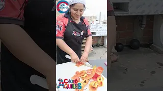 Preparando cuchikanka para el cumpleaños de Edwin Quispe, gracias por tu confianza