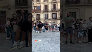 الڤيديو خرج من برشلونة فين وصل 