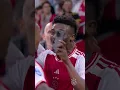 Download Lagu Kudus?! 😂 Starboy from Ghana randomly grabbing a phone during Steven Bergwijn his celebration 📲🤣
