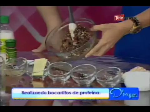 Realizando bocaditos de proteína