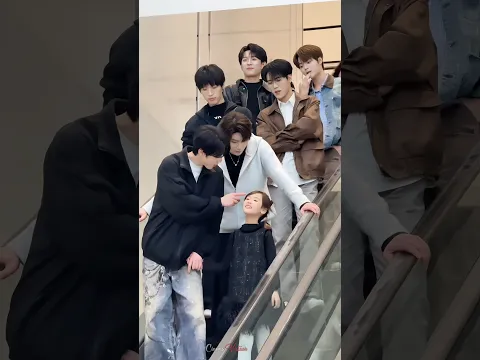 When the princess went out with 4 bodyguards 😂👑