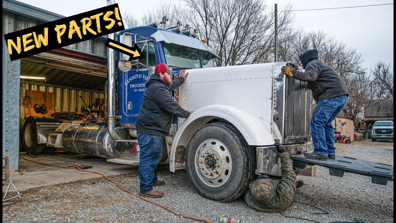 Putting Massive New Hood on Wrecked 379 Peterbilt