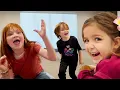 Download Lagu FAMiLY DANCE PARTY!! Adley dances to Greatest Show song then Niko and Navey start Dancing - part 1