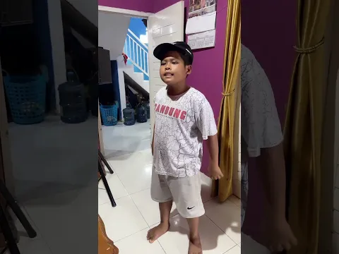 Vidio kocak dan gokil @nyaikembang1nyaikembang1 /permen nya hilang semua 😭