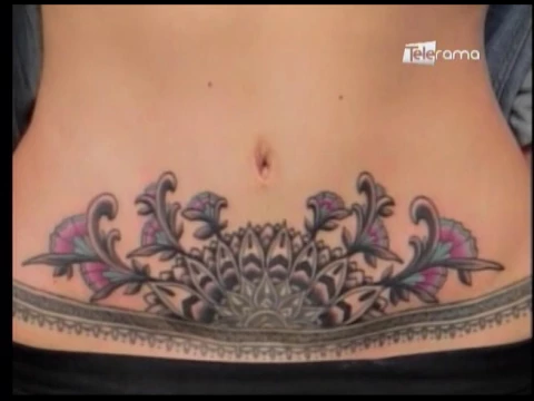 ¿Se debe cubrir una cicatriz con un tatuaje?